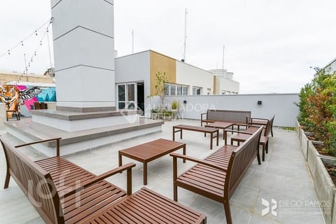 Image 30 - 250765